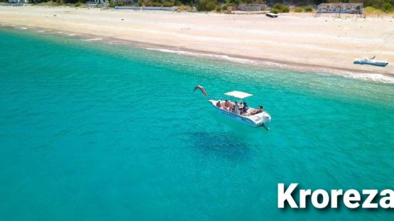 Udhëtime Turistike në Rivieren Shqipëtare, Udhëtime Turistike në Detin Jon ofrohen nga Varka Ajla në Sarande.